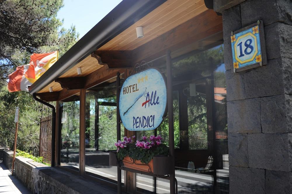 Hotel Alle Pendici 3*